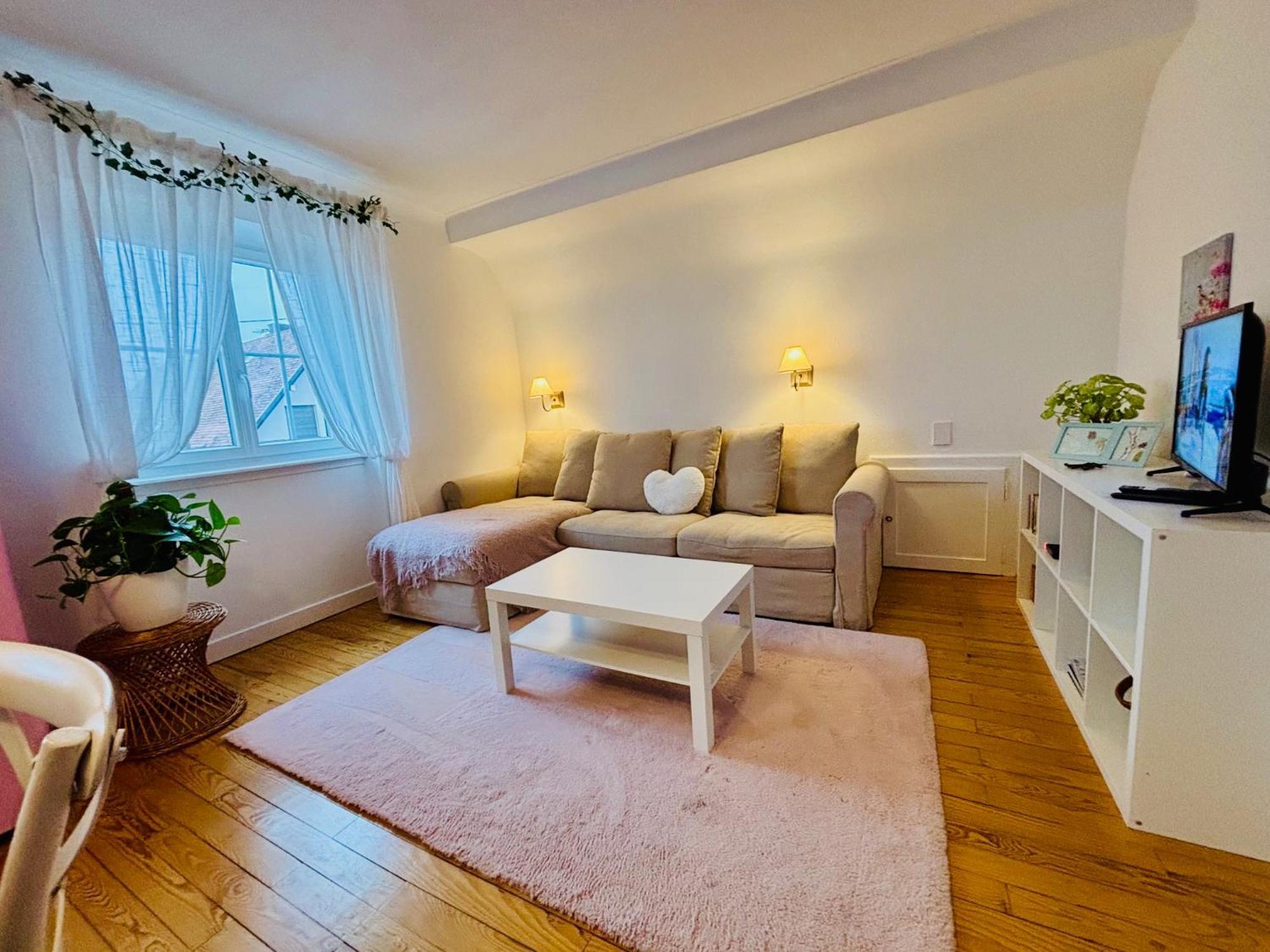 Villa Camelias, Appartements De Charme Mittelwihr Exteriör bild